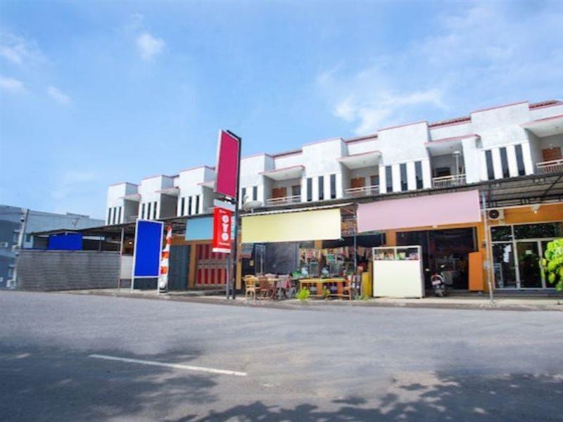 Griya Annisa Otel Tegal  Dış mekan fotoğraf