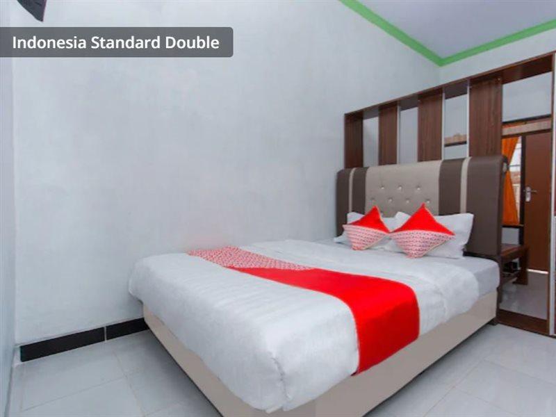 Griya Annisa Otel Tegal  Dış mekan fotoğraf