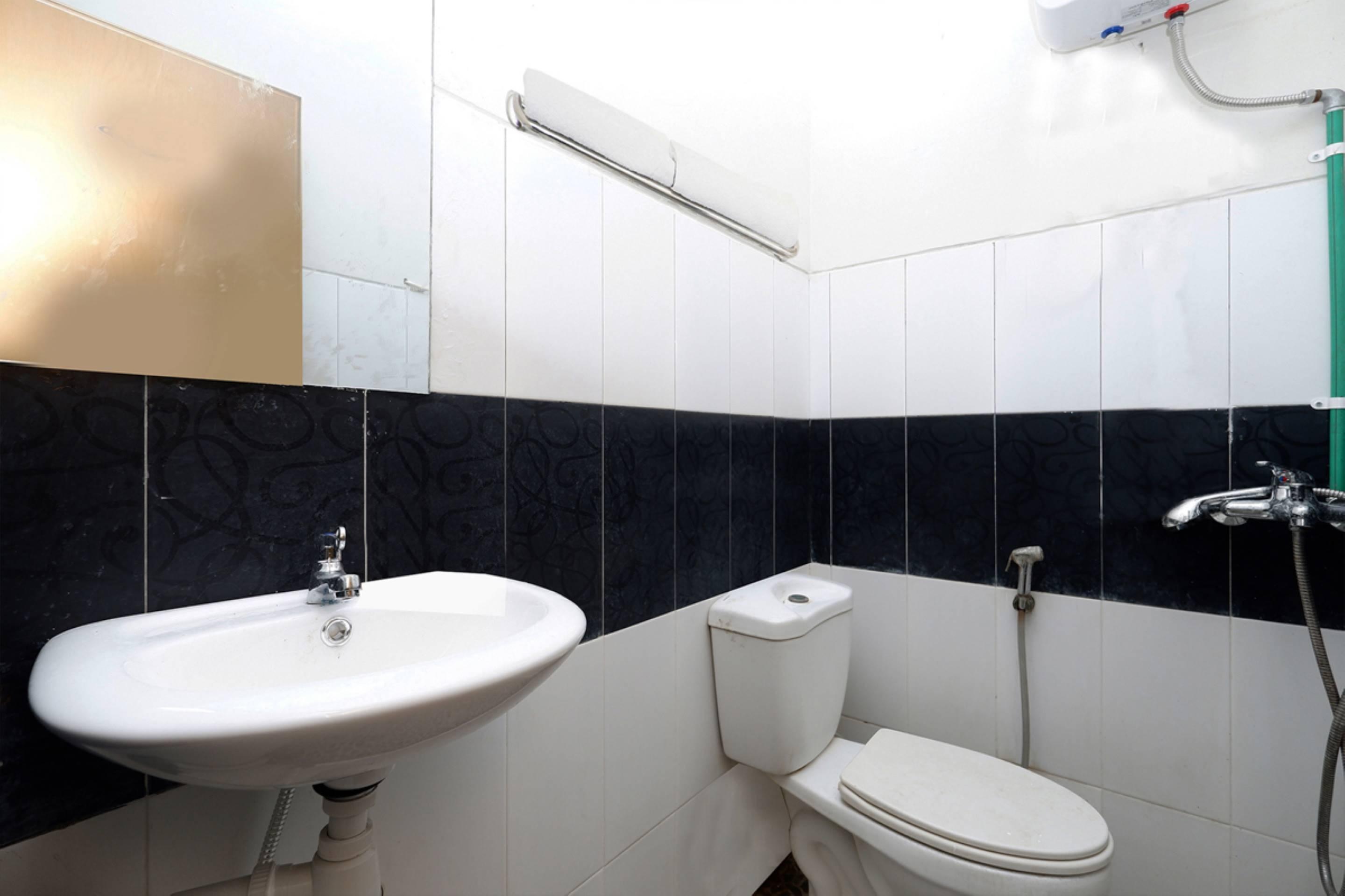 Griya Annisa Otel Tegal  Dış mekan fotoğraf
