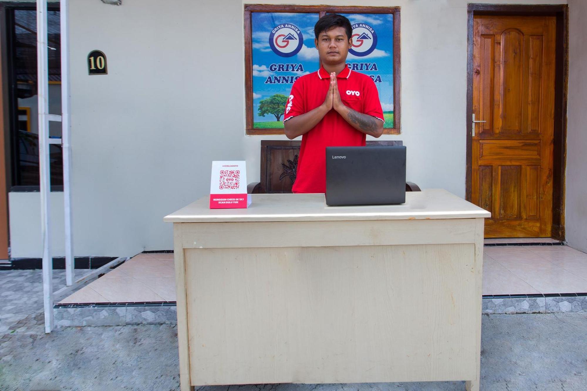 Griya Annisa Otel Tegal  Dış mekan fotoğraf