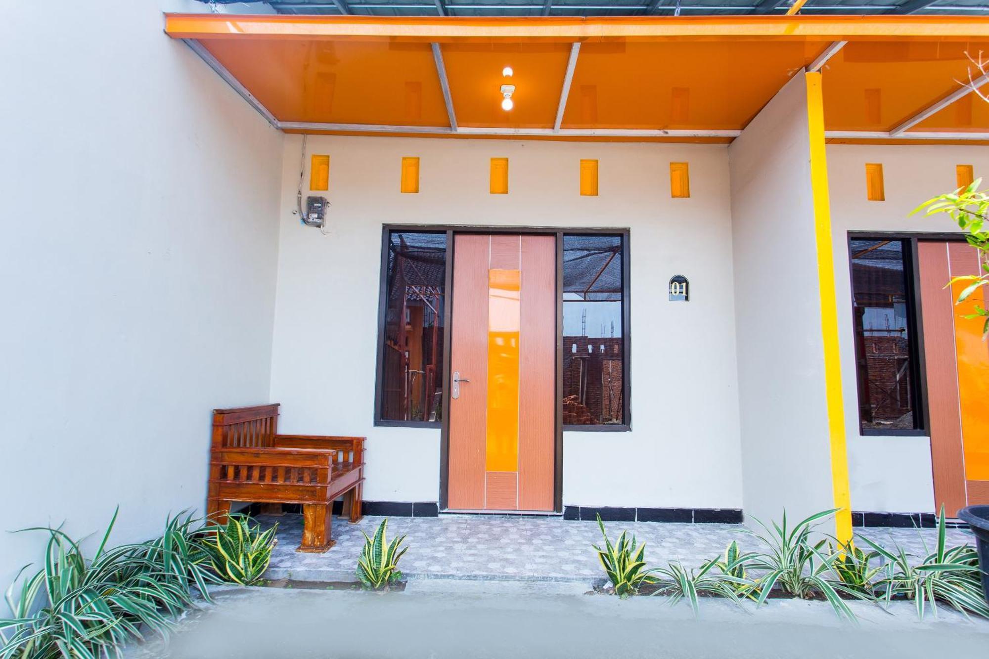 Griya Annisa Otel Tegal  Dış mekan fotoğraf